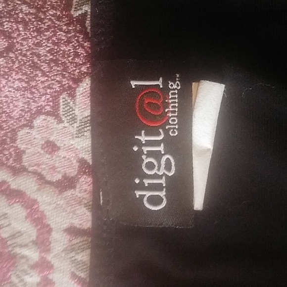 Black with silk ribbon no sleeve top - Picture 3 of 3